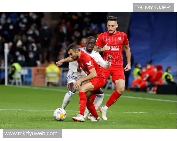 本赛季五大联赛姆巴佩与维尼修斯在禁区内触球超80次的独特表现分析