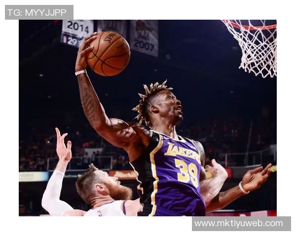 铁！普理查德表现低迷10投仅中2三分球命中率惨淡仅得8分5篮板6助攻