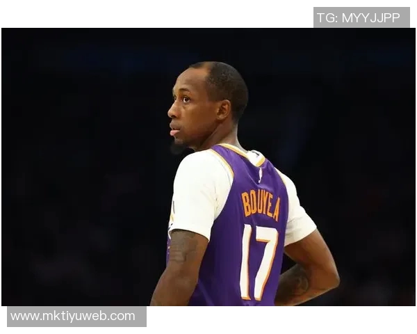 布耶半场表现抢眼高效替补贡献7分1板助力球队