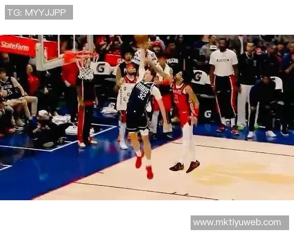 鹈鹕客场挑战独行侠普尔因左膝酸痛缺席赛季场均173分表现受影响